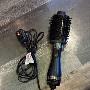 Hot Tools Air Brush Model HT1091BG